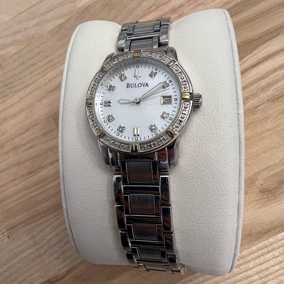 Bulova Ladies Watch Marine Star Genuine Diamonds White Pearl Dial 96R105 - Picture 3 of 14